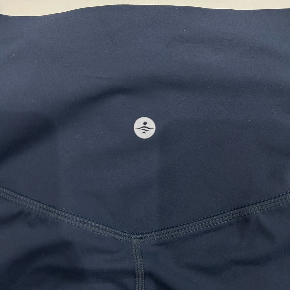 Halara UltraSculpt SoCinched High Waisted Tummy Control Pocket 7/8 Leggings - Picture 7 of 8